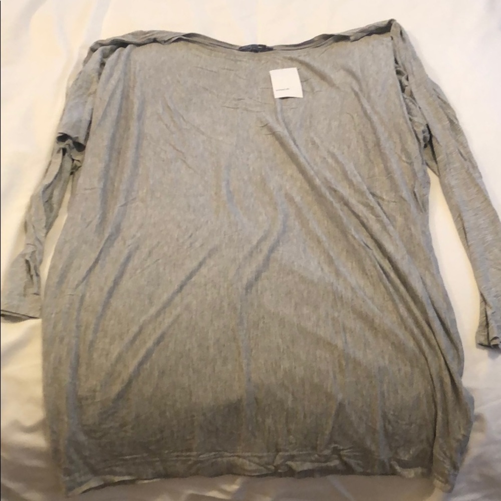 Vince. Grey long sleeves t shirt size large